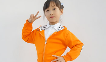 通榮校服定做廠：校服定做各季度的要點介紹