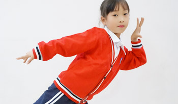 中小學(xué)生校服
