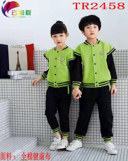 幼兒園園服-園服合身利于孩子健康成長
